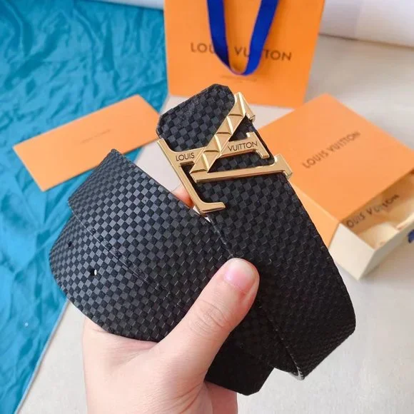 Louis Vuitton belt